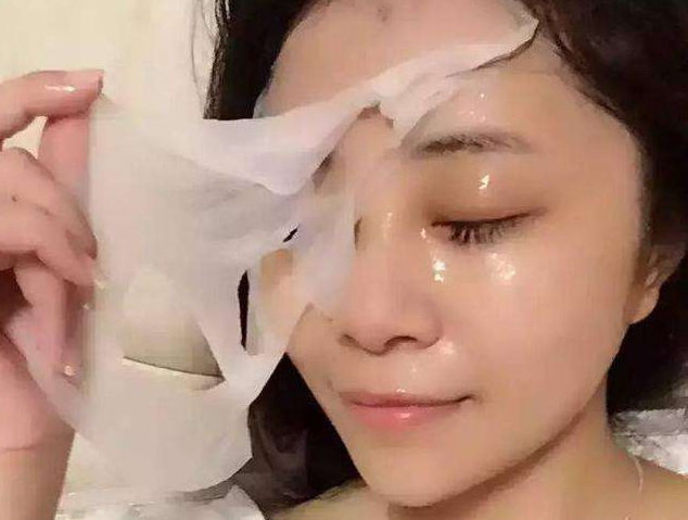面膜加工厂家教你如何选择适合自己的面膜