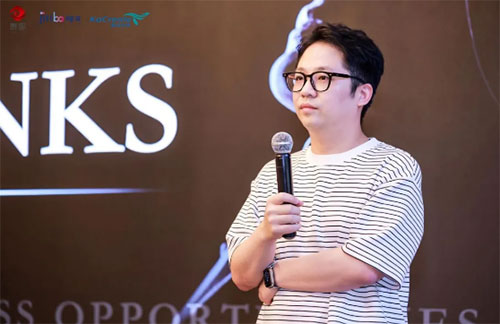 小红书商业部国货美护平台专家弗莱